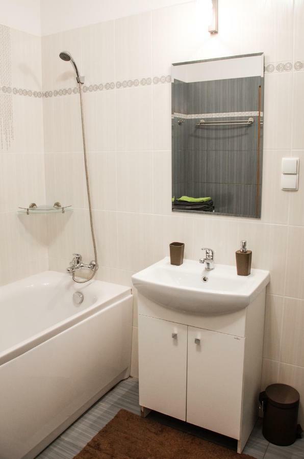 Apartament Centrum Gieldowa Varsavia Esterno foto