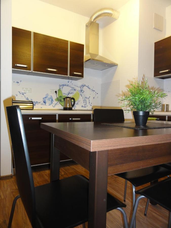 Apartament Centrum Gieldowa Varsavia Esterno foto